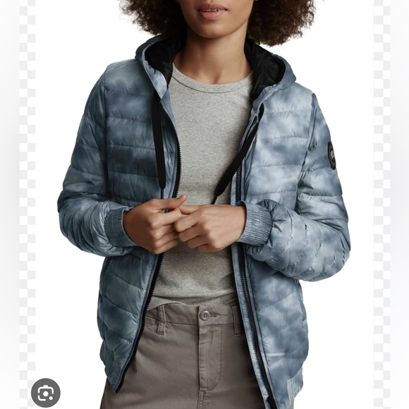 NWT CANADA GOOSE RICHMOND DOWN HOODED PUFFER JACKET IN HAZE PRINT - Picture 1 of 15